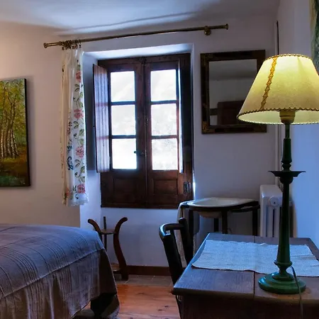 Casa Pinana 펜션 Anciles