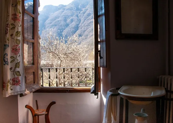 Casa Pinana Feriehus *